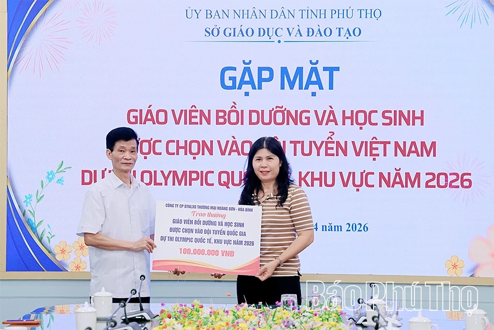 Gặp mặt giáo viên bồi dưỡng và học sinh được chọn vào đội tuyển dự thi Olympic quốc tế và khu vực năm 2026