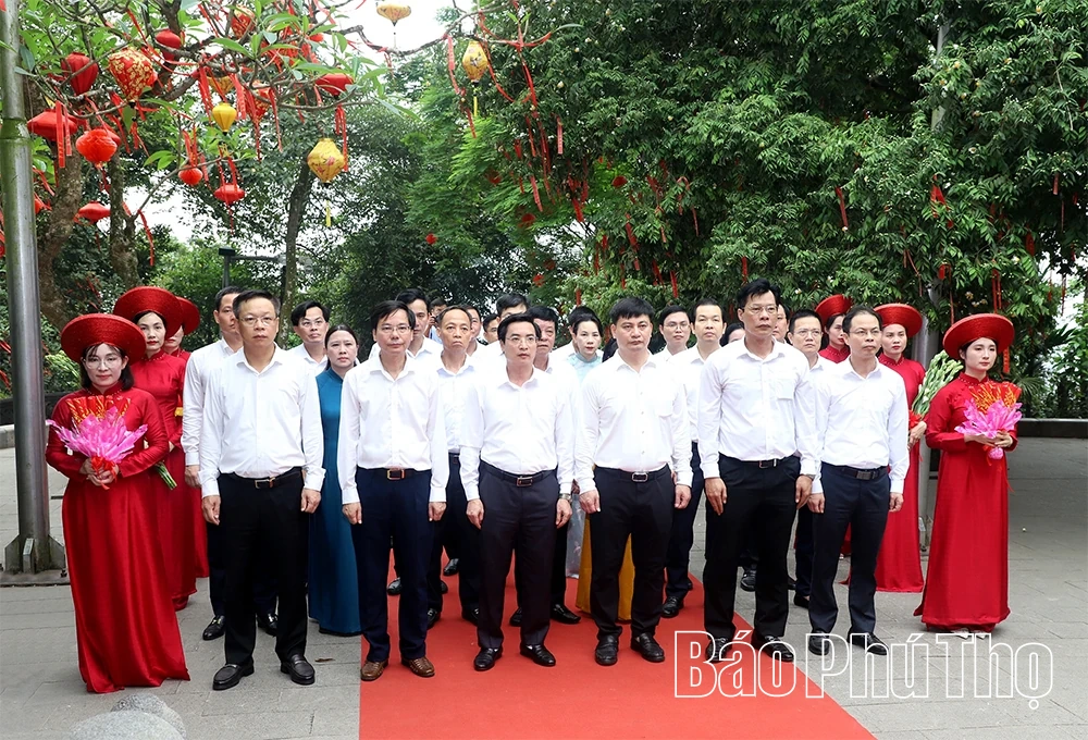 Các địa phương dâng hương tưởng niệm các Vua Hùng