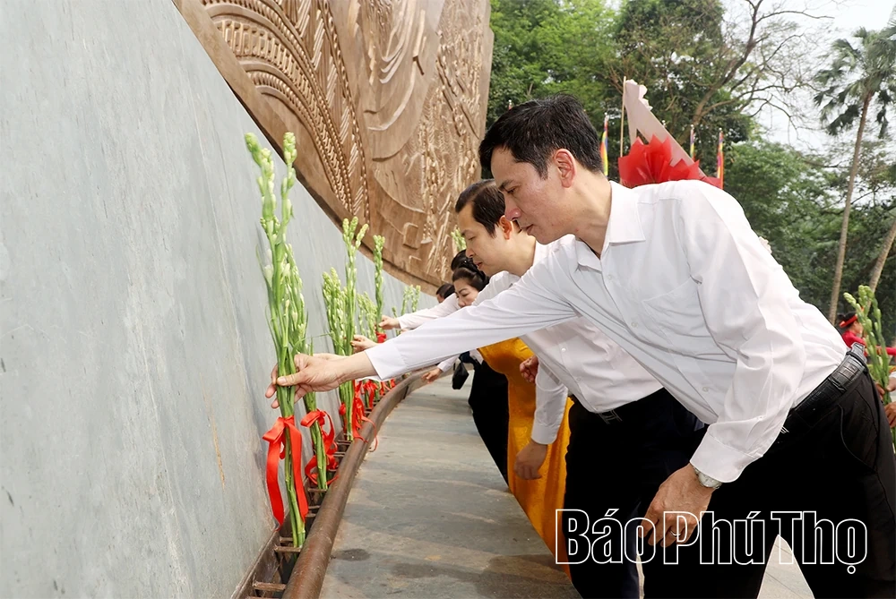 Các địa phương dâng hương tưởng niệm các Vua Hùng