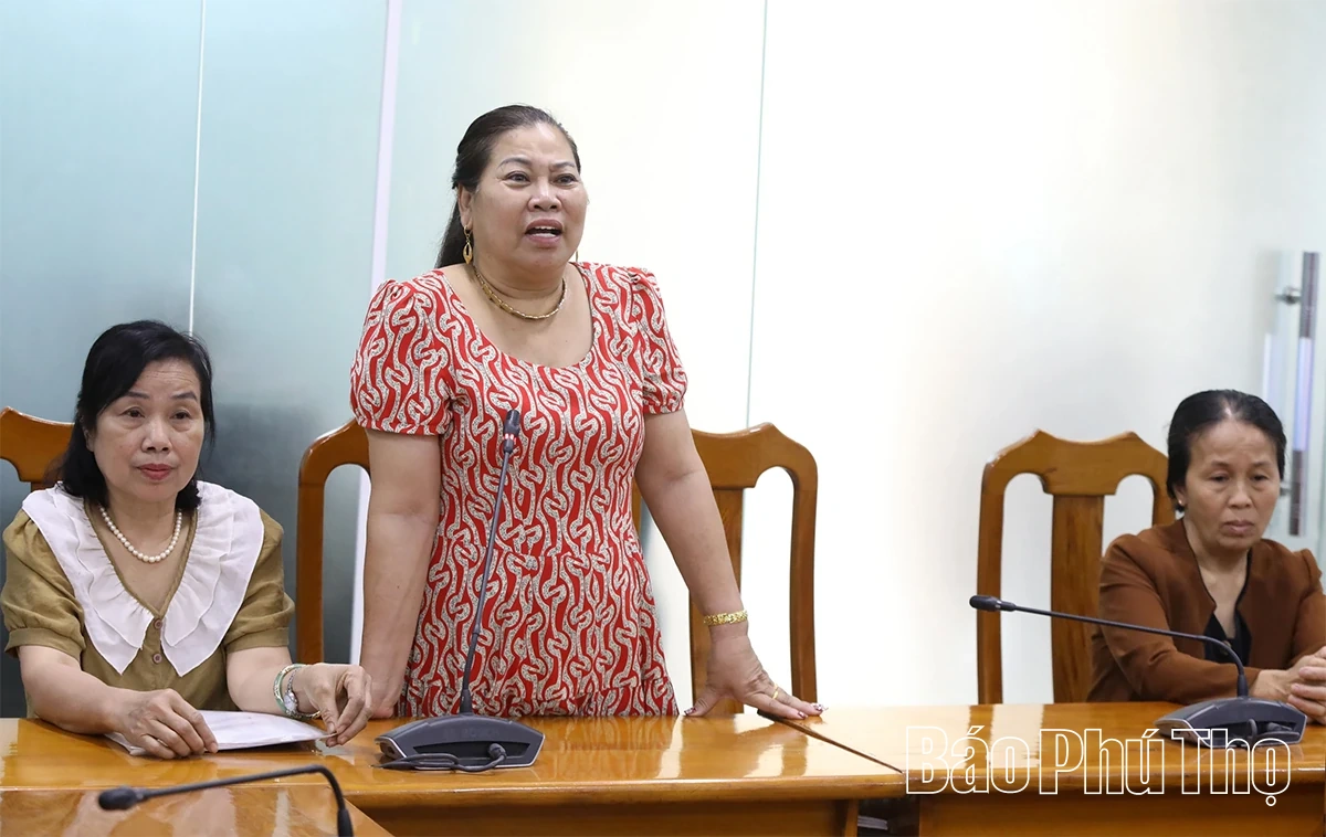 Chủ tịch UBND tỉnh Trần Duy Đông tiếp công dân định kỳ tháng 4