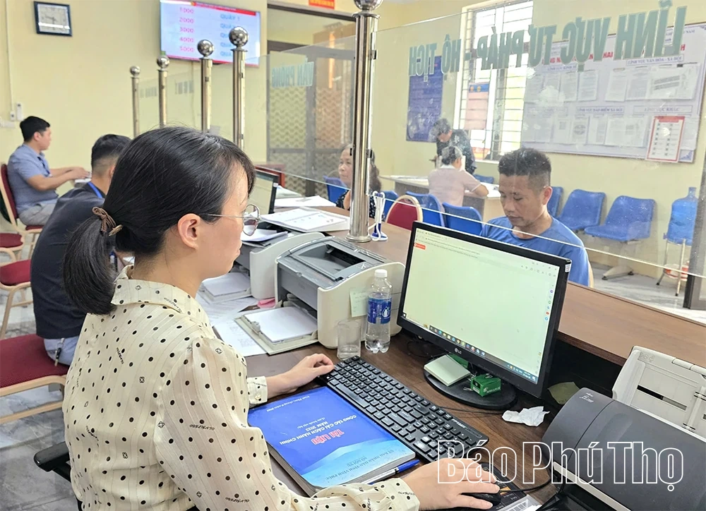 “Bình dân học vụ số”: Lời giải cho bài toán quản trị sau sáp nhập