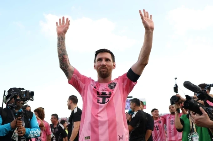 Messi, Ronaldo hay Alcaraz nhận lương thế nào?