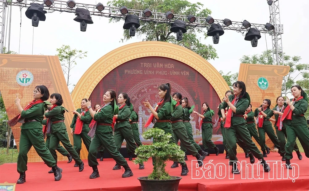 Ethnic Colors Converge at the Cultural Camp