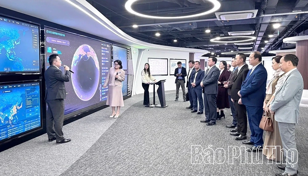 Phu Tho Promotes Cooperation with 360 Security Technology Group (China)