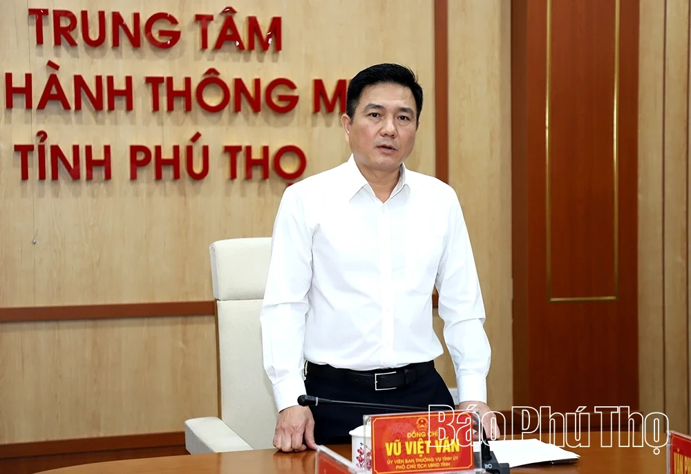Phó Chủ tịch UBND tỉnh Vũ Việt Văn cho ý kiến về công tác quản lý xây dựng và chủ trương đầu tư dự án nhà ở trên địa bàn tỉnh