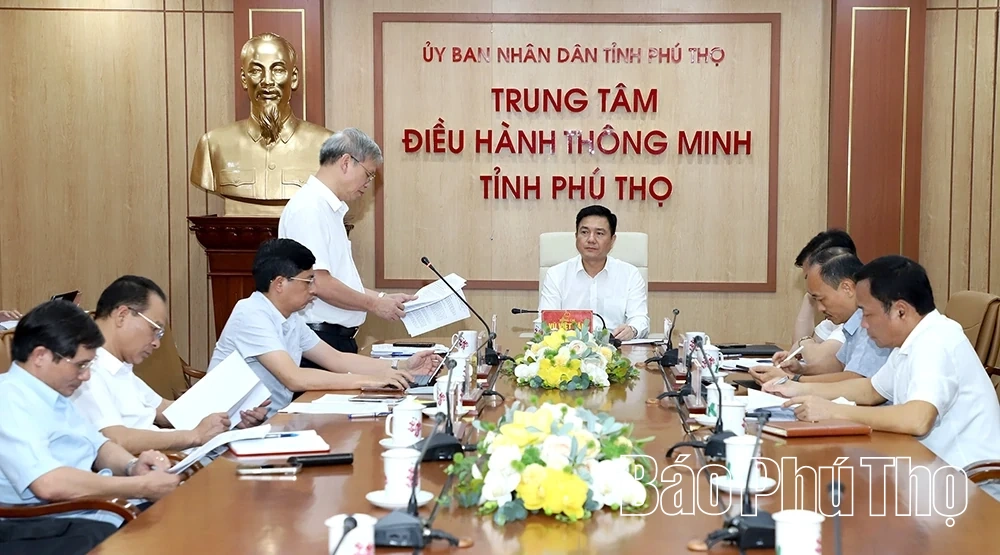 Phó Chủ tịch UBND tỉnh Vũ Việt Văn cho ý kiến về công tác quản lý xây dựng và chủ trương đầu tư dự án nhà ở trên địa bàn tỉnh