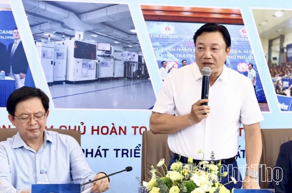 Phó Thủ tướng Chính phủ Hồ Quốc Dũng làm việc với Công ty cổ phần MK Vision