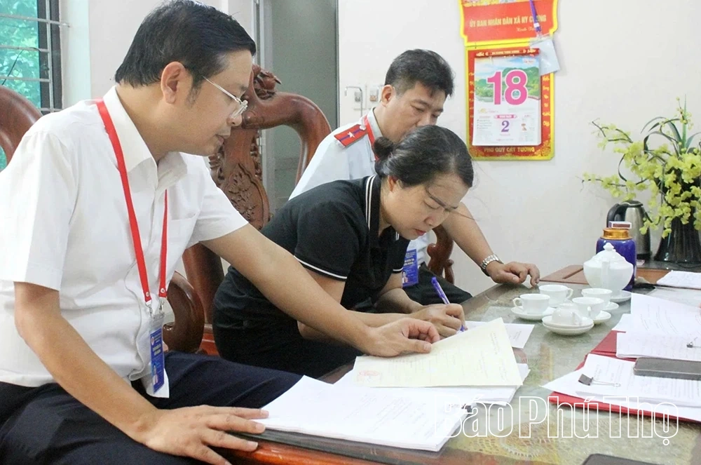 Kiểm tra các cơ sở kinh doanh dịch vụ, lưu trú tại Khu di tích lịch sử Đền Hùng