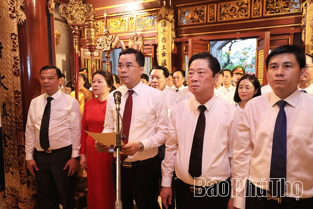 Cụm các xã, phường dâng hương tưởng niệm các Vua Hùng