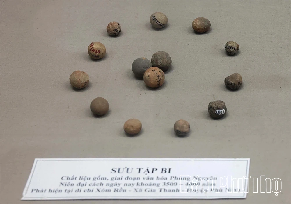 Trưng bày hơn 500 tài liệu, hiện vật tiêu biểu thời đại Hùng Vương