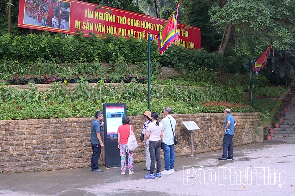 Xây dựng mô hình du lịch thông minh tại Khu di tích lịch sử Đền Hùng: Nâng tầm trải nghiệm, gìn giữ giá trị Đất Tổ