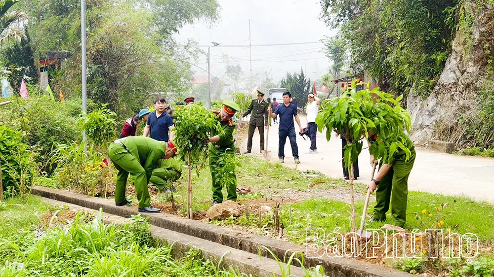 “Ngày thứ Bảy cùng dân” - Khi cán bộ thực sự “xuống dân, cùng dân”