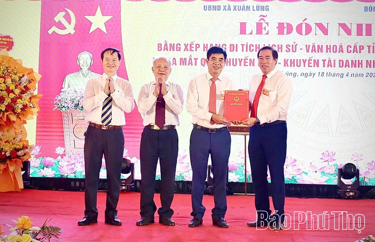 Lễ đón nhận Bằng xếp hạng Di tích lịch sử - văn hóa cấp tỉnh đền thờ Nguyễn Hãng