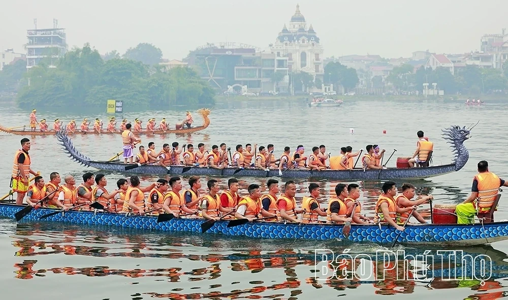 Tien Luong Commune Claims First Prize at the 2026 Phu Tho Province Boat Racing Championship