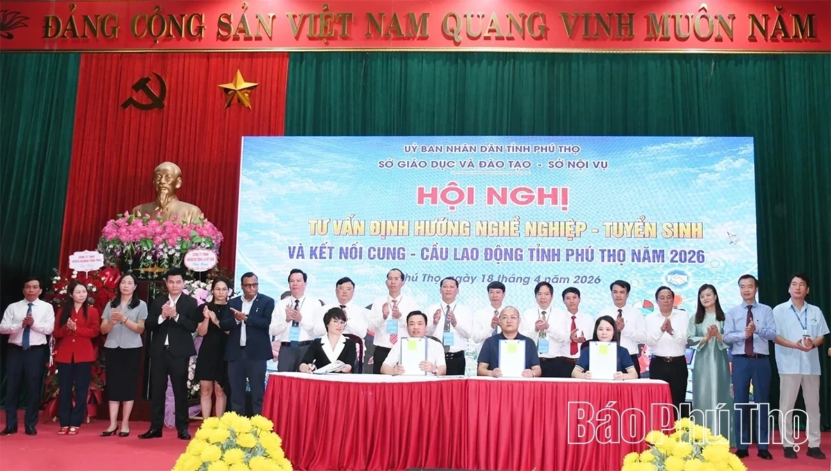 Career Guidance, Admissions Counseling, and Labor Supply-Demand Connectivity