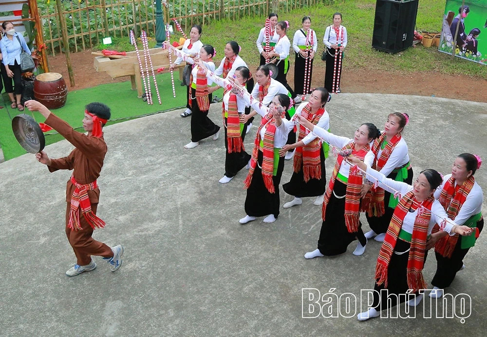 Nâng tầm sức mạnh văn hóa vùng Đất Tổ - Động lực quan trọng cho phát triển bền vững