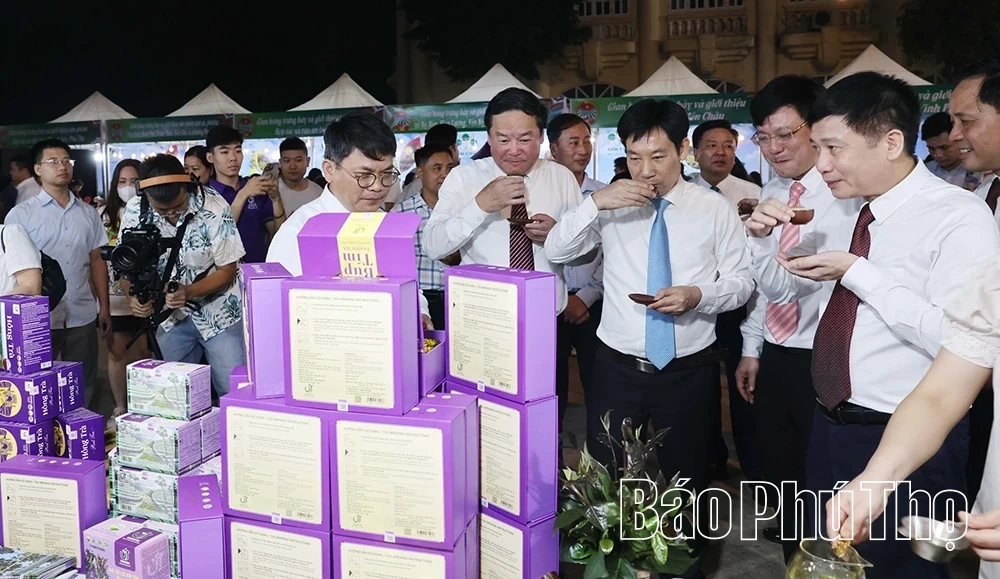 Quảng bá sản phẩm đặc trưng vùng Đất Tổ trong dịp Giỗ Tổ Hùng Vương