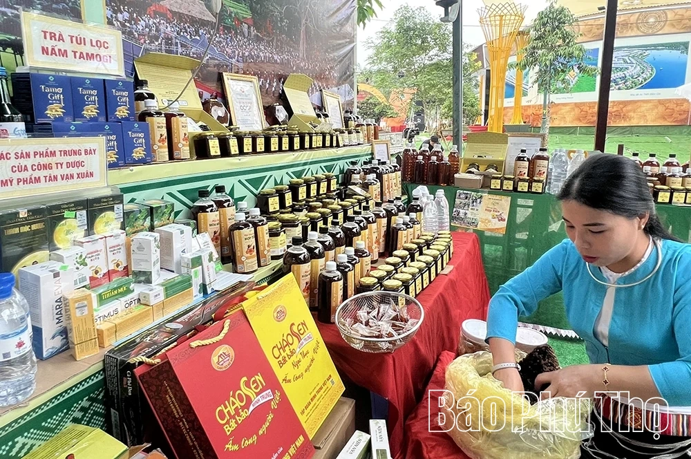 Quảng bá sản phẩm đặc trưng vùng Đất Tổ trong dịp Giỗ Tổ Hùng Vương