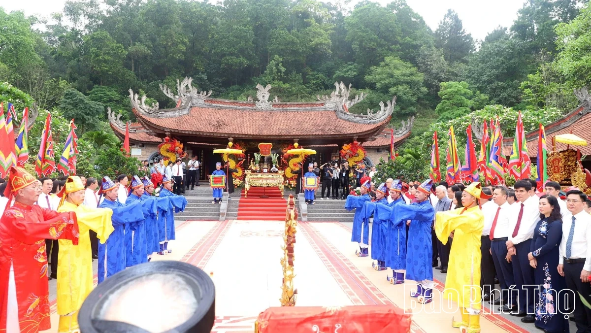 Trang nghiêm Lễ giỗ Đức Quốc Tổ Lạc Long Quân
