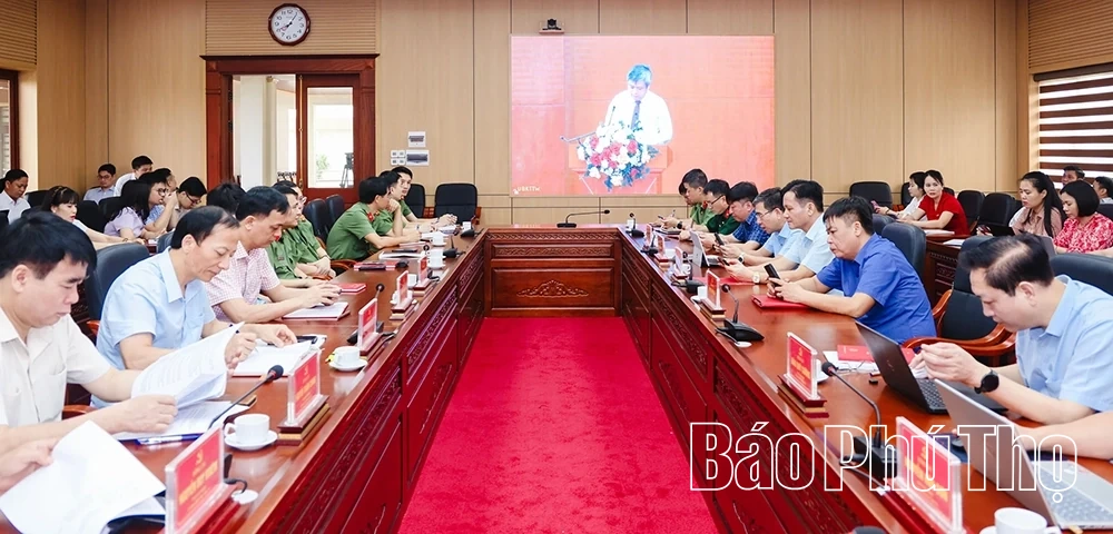 Phổ biến, quán triệt và triển khai các văn kiện, nghị quyết về công tác kiểm tra, giám sát, kỷ luật của Đảng