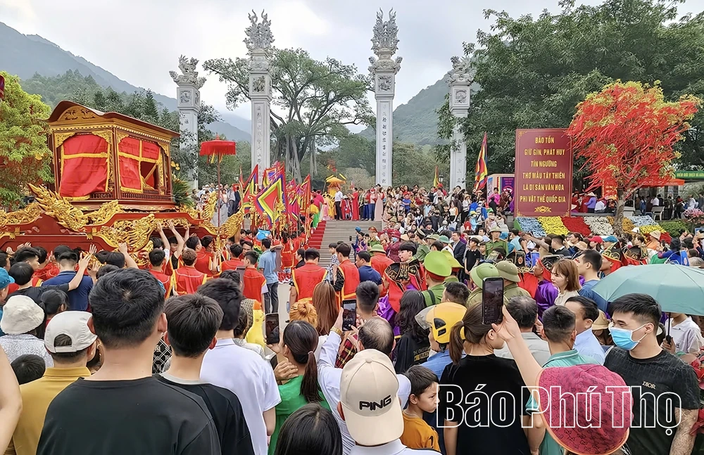 Khai mở tiềm năng du lịch văn hóa tâm linh