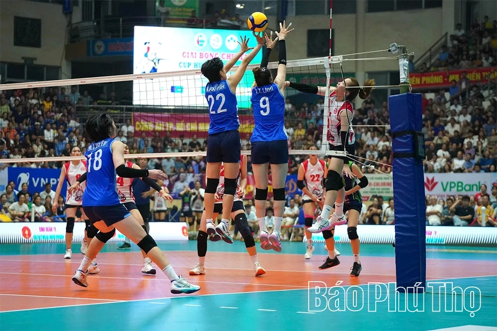 Hà Nội Tasco Auto lần đầu vô địch Cúp Hùng Vương