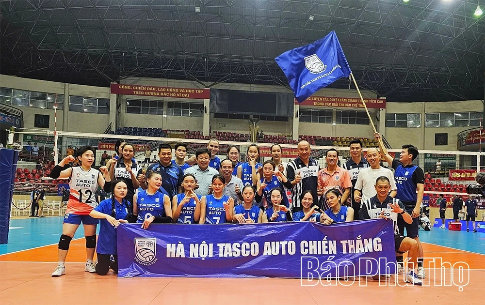 Hà Nội Tasco Auto lần đầu vô địch Cúp Hùng Vương