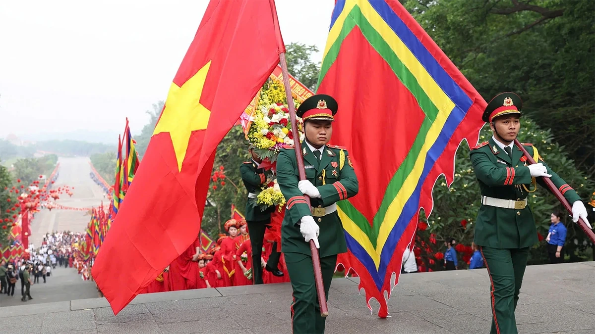 Các đồng chí lãnh đạo Đảng, Nhà nước dâng hương Lễ Giỗ Tổ Hùng Vương năm 2026