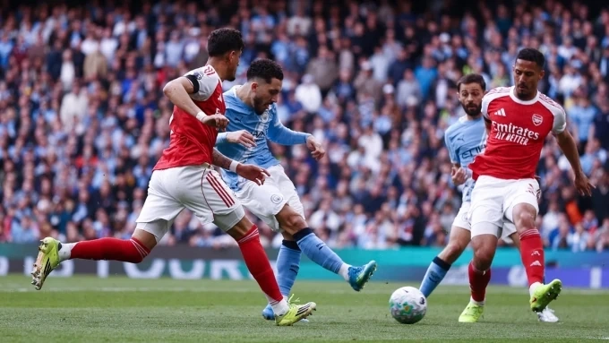 Man City thắng Arsenal, sáng cửa vô địch Ngoại hạng Anh