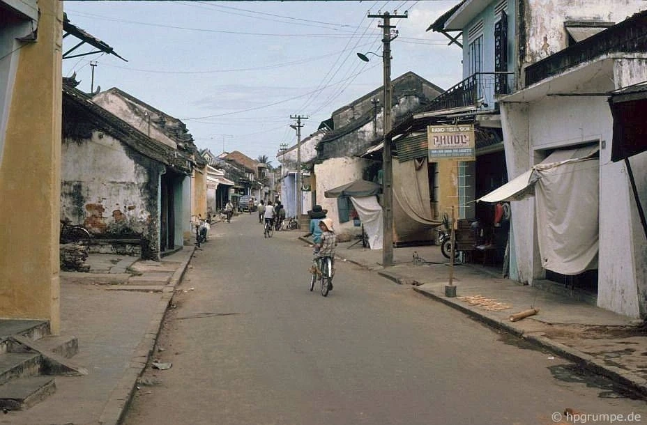Phố cổ Hội An 35 năm trước trong ảnh khách Đức