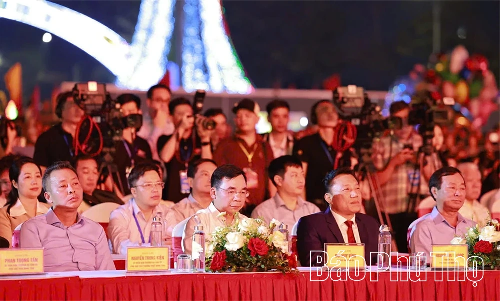 Khai mạc Lễ hội Đền Hùng và Tuần Văn hoá - Du lịch Đất Tổ năm Bính Ngọ 2026