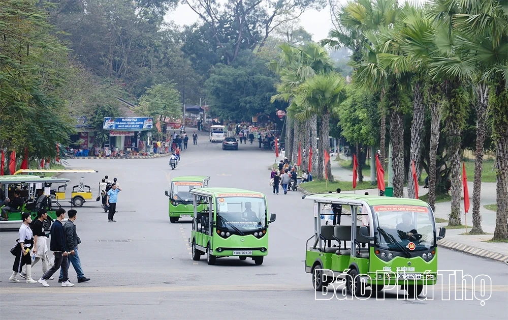 Sẵn sàng cho Giỗ Tổ Hùng Vương - hội tụ sắc màu văn hóa và lòng thành kính
