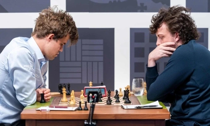 Những cách gian lận kỳ quặc trong cờ vua