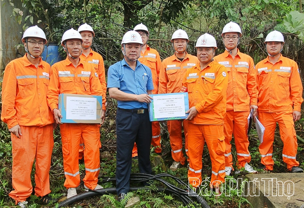 PC Phú Thọ diễn tập phòng thủ dân sự, phòng chống thiên tai và tìm kiếm cứu nạn