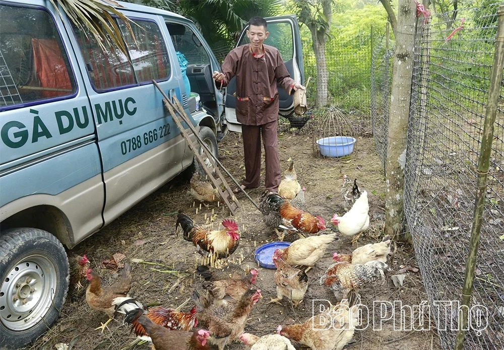 Người giữ lễ vật thời Hùng Vương giữa mùa Giỗ Tổ