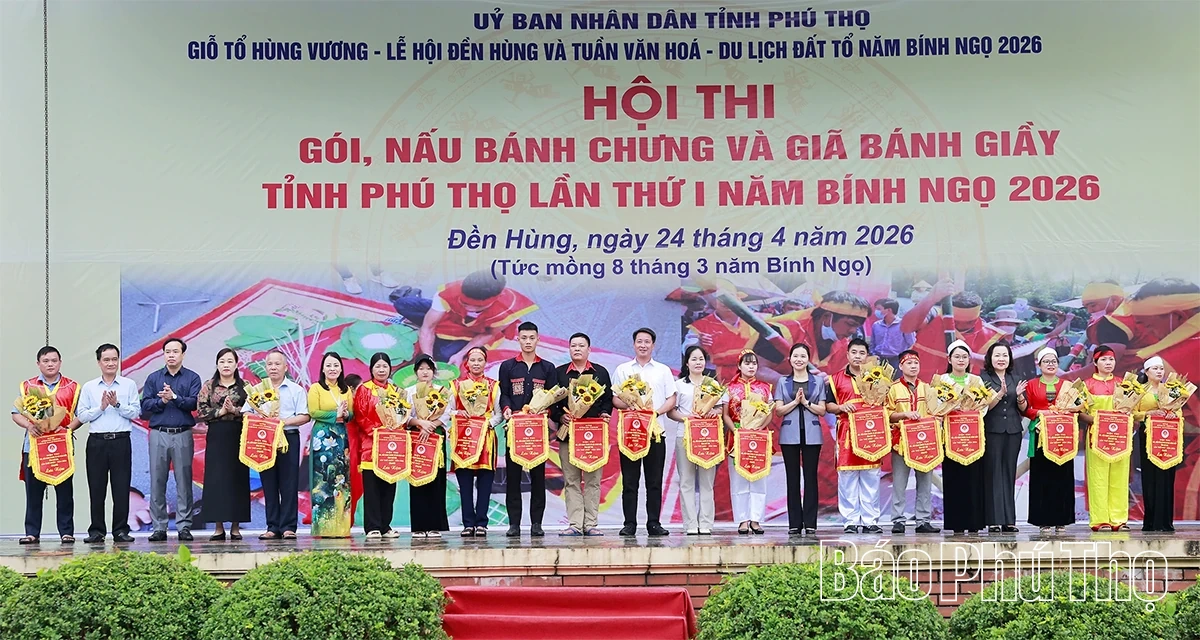 Hội thi gói, nấu bánh chưng và giã bánh giầy tỉnh Phú Thọ lần thứ I