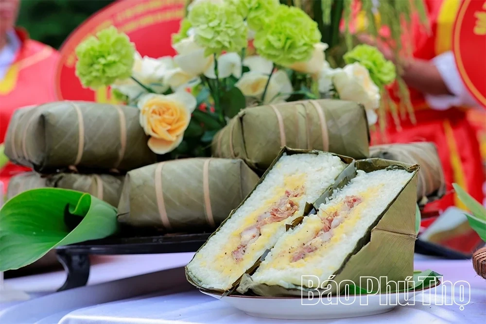 Pious Offerings: Fragrant Cakes for the Kings