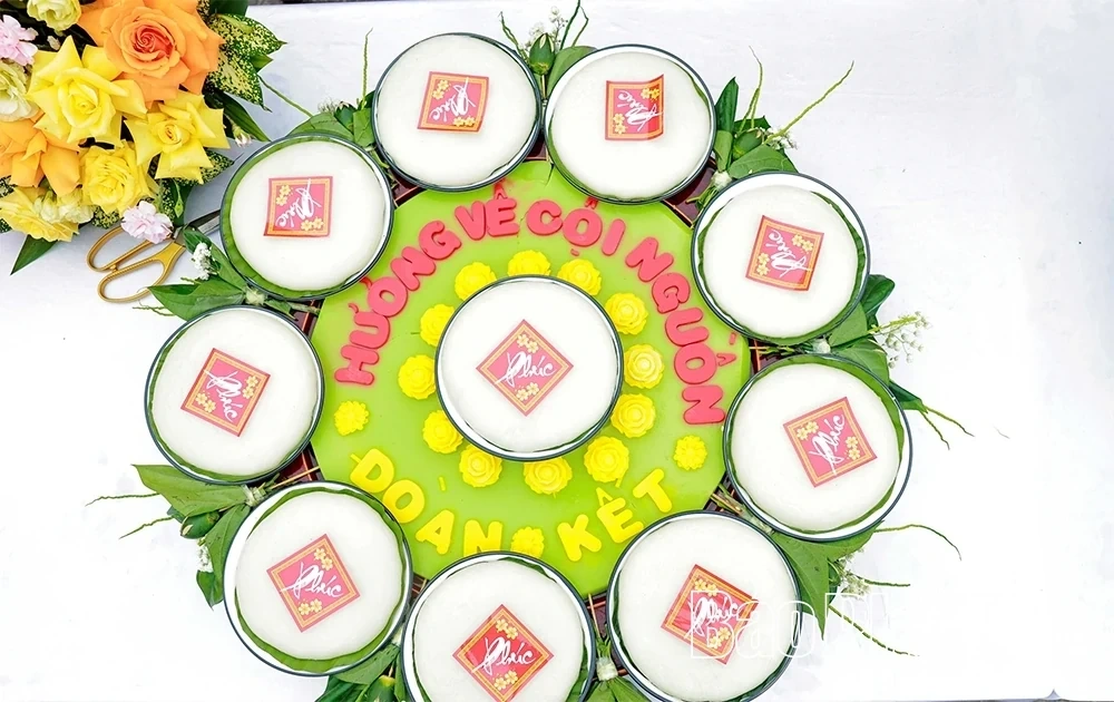 Pious Offerings: Fragrant Cakes for the Kings