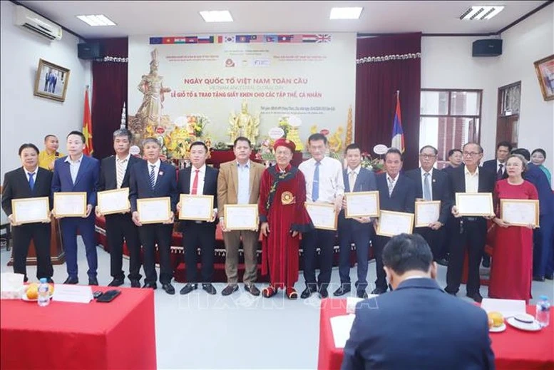 Giỗ Tổ Hùng Vương 2026 ở nước ngoài: Mỗi cộng đồng một cách giữ cội