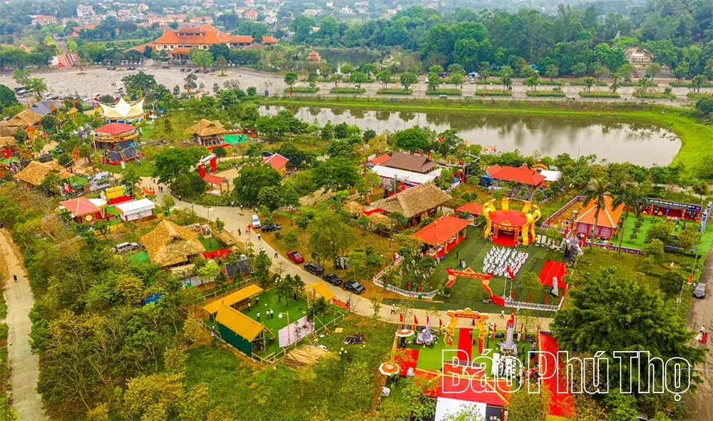 Giỗ Tổ Hùng Vương - Lễ hội Đền Hùng và Tuần Văn hóa - Du lịch Đất Tổ: Hội tụ tinh hoa văn hóa Việt