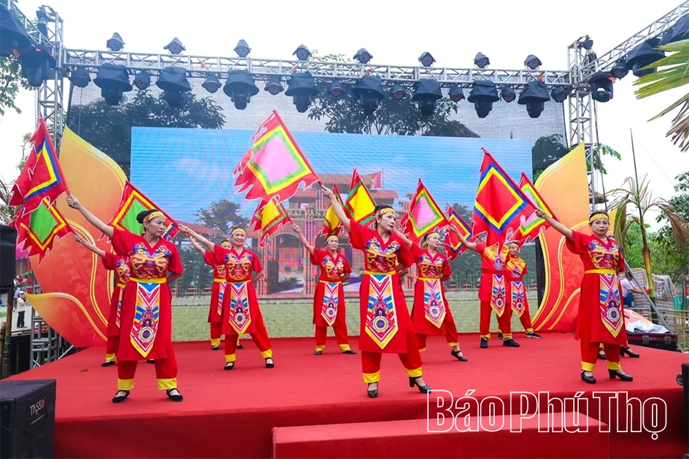 Giỗ Tổ Hùng Vương - Lễ hội Đền Hùng và Tuần Văn hóa - Du lịch Đất Tổ: Hội tụ tinh hoa văn hóa Việt