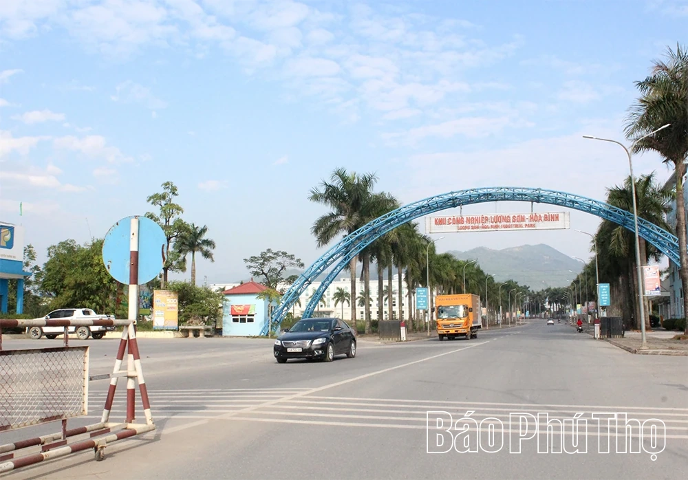 Thiết lập “kịch bản” tăng trưởng hai con số, tạo nền tảng cho chu kỳ phát triển mới của tỉnh