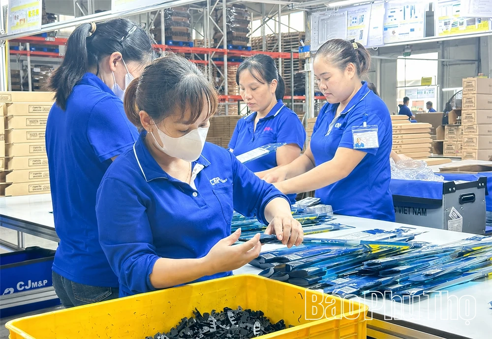 Thiết lập “kịch bản” tăng trưởng hai con số, tạo nền tảng cho chu kỳ phát triển mới của tỉnh