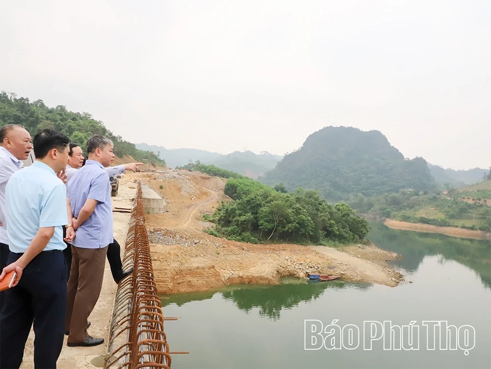 Thiết lập “kịch bản” tăng trưởng hai con số, tạo nền tảng cho chu kỳ phát triển mới của tỉnh