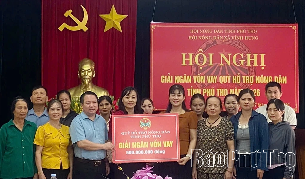 Bệ đỡ giúp nông dân vươn lên phát triển kinh tế