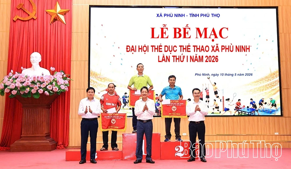 Gần 600 vận động viên tham gia Đại hội Thể dục thể thao xã Phù Ninh lần thứ I