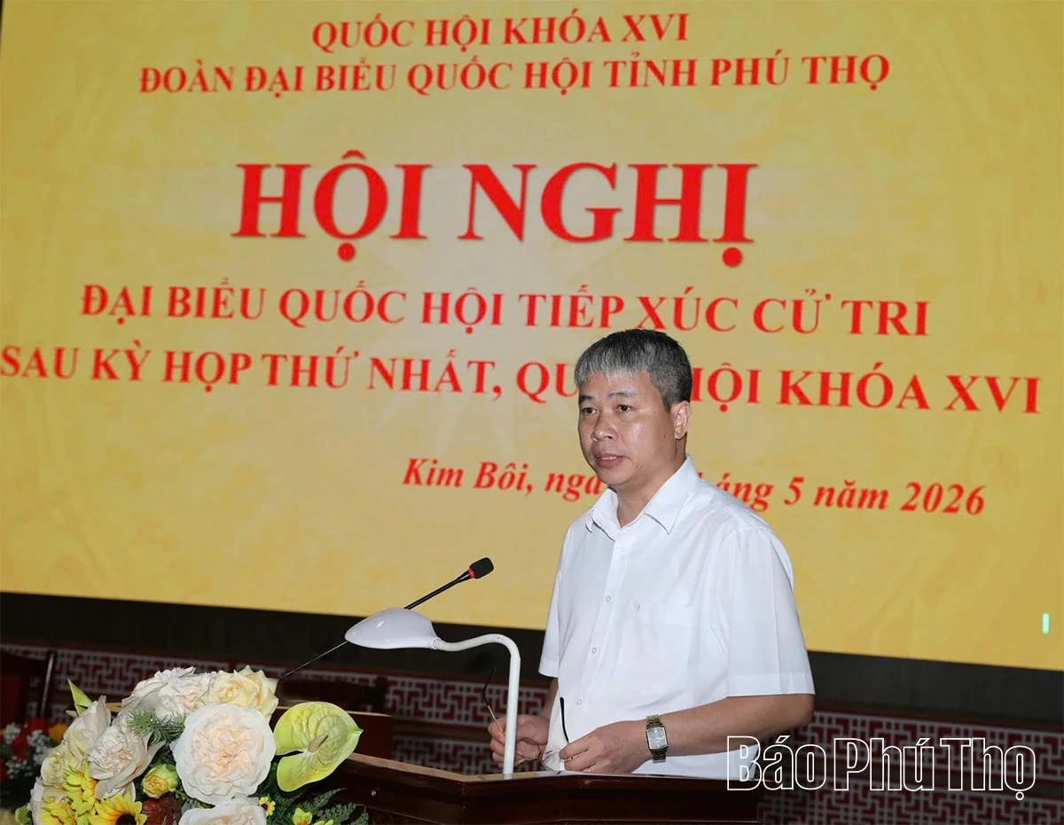 Chủ tịch Ủy ban Trung ương MTTQ Việt Nam và các ĐBQH tỉnh tiếp xúc cử tri 5 xã khu vực Kim Bôi