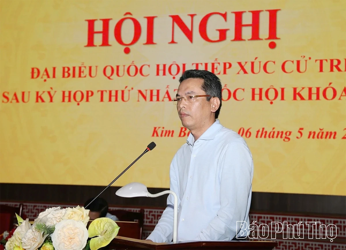 Chủ tịch Ủy ban Trung ương MTTQ Việt Nam và các ĐBQH tỉnh tiếp xúc cử tri 5 xã khu vực Kim Bôi