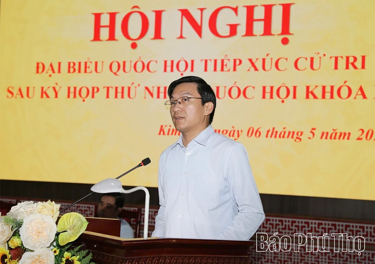 Chủ tịch Ủy ban Trung ương MTTQ Việt Nam và các ĐBQH tỉnh tiếp xúc cử tri 5 xã khu vực Kim Bôi