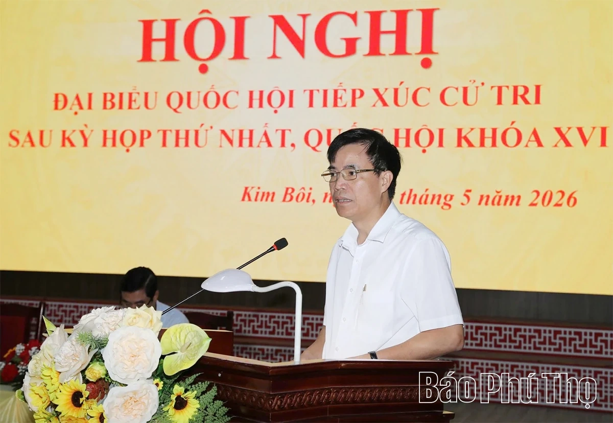 Chủ tịch Ủy ban Trung ương MTTQ Việt Nam và các ĐBQH tỉnh tiếp xúc cử tri 5 xã khu vực Kim Bôi